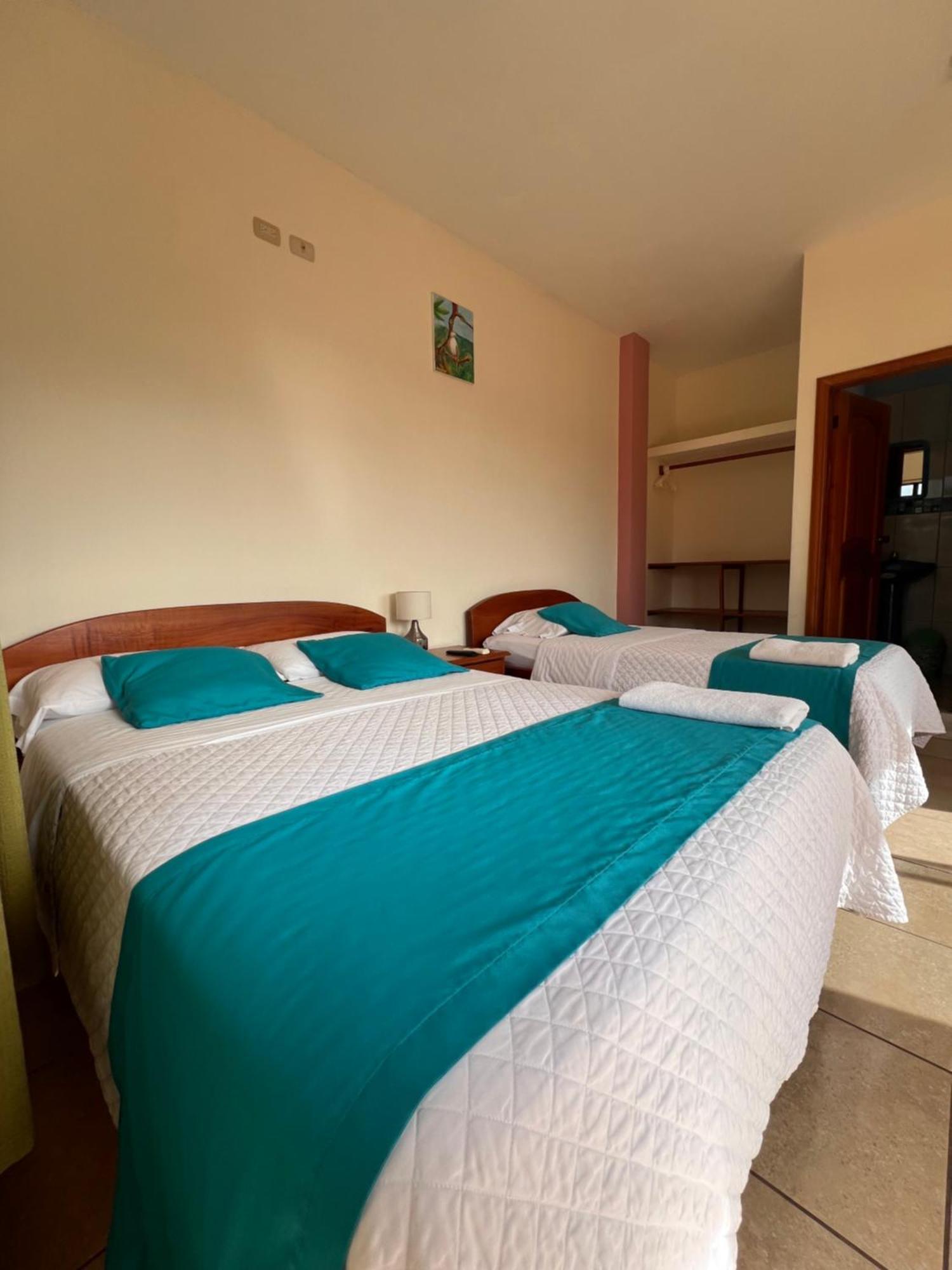 Hostal Casa Cascada Пуерто Айора Екстериор снимка