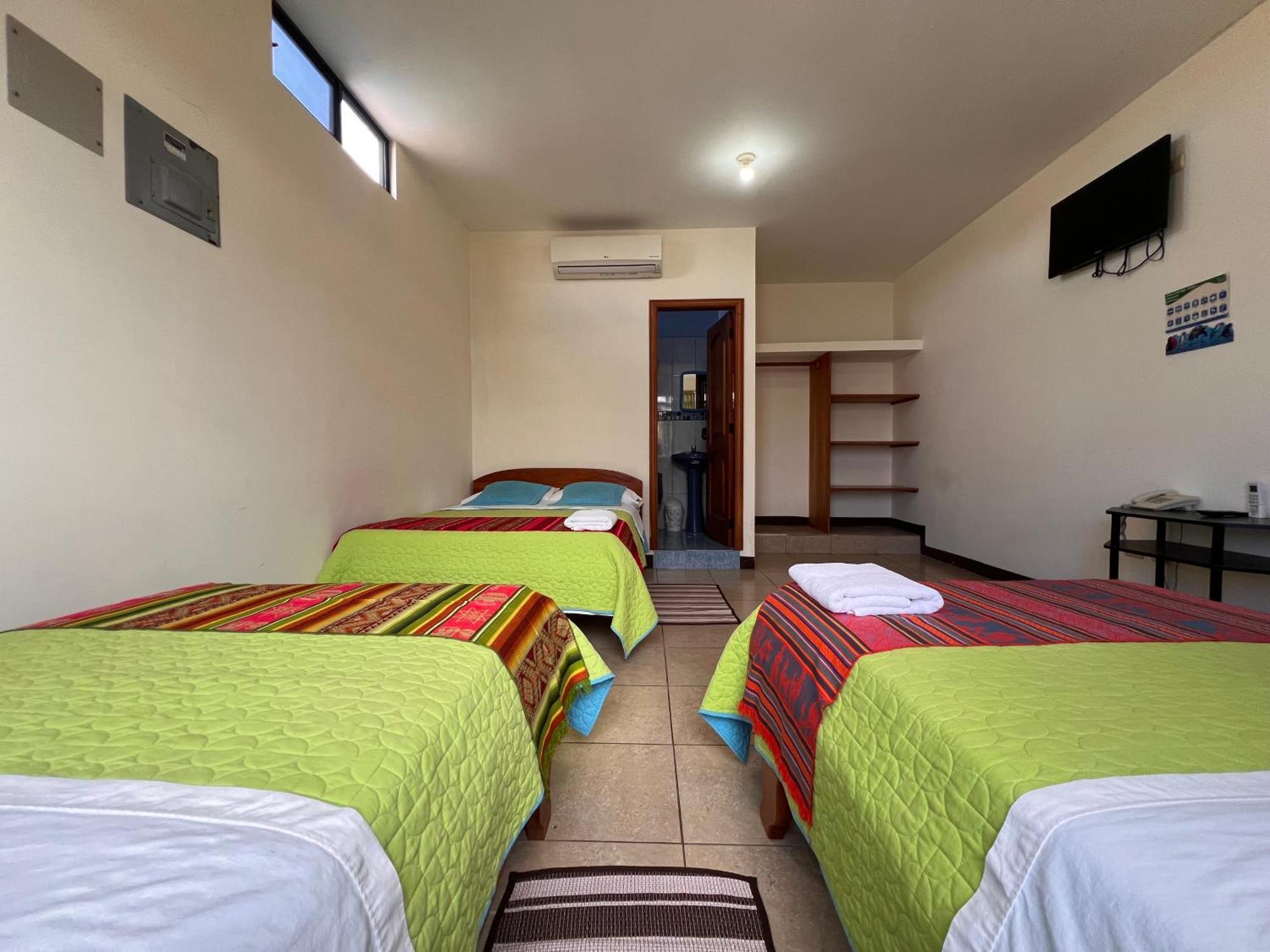 Hostal Casa Cascada Пуерто Айора Екстериор снимка