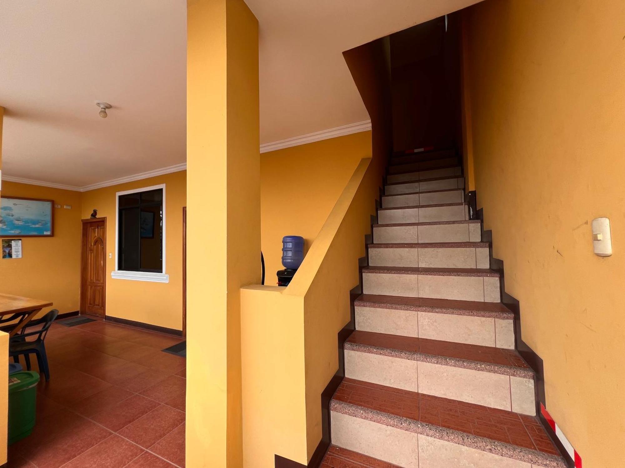 Hostal Casa Cascada Пуерто Айора Екстериор снимка