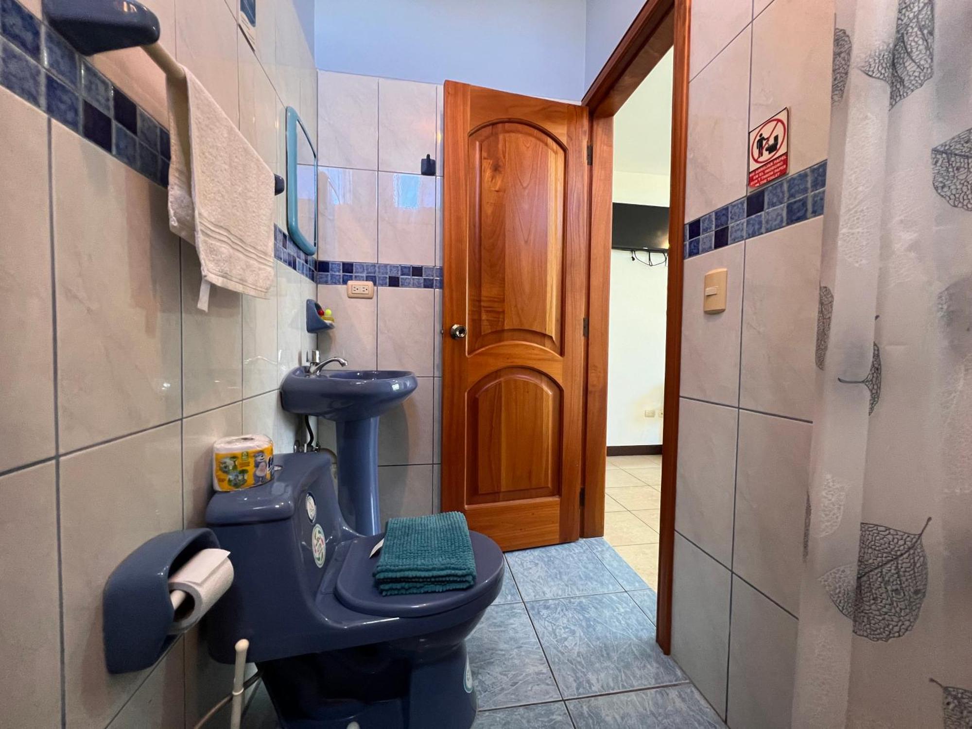 Hostal Casa Cascada Пуерто Айора Екстериор снимка
