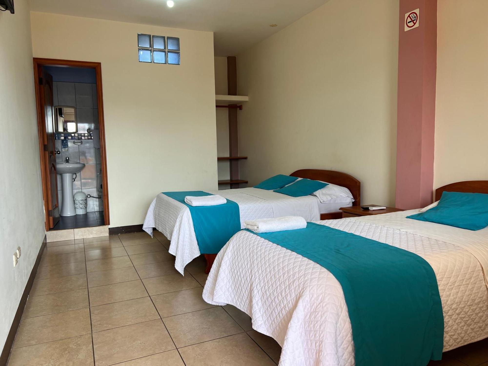 Hostal Casa Cascada Пуерто Айора Екстериор снимка