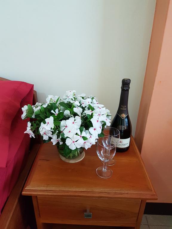 Hostal Casa Cascada Пуерто Айора Екстериор снимка
